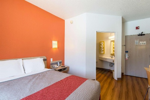 Motel 6-Junction City, KS image 24